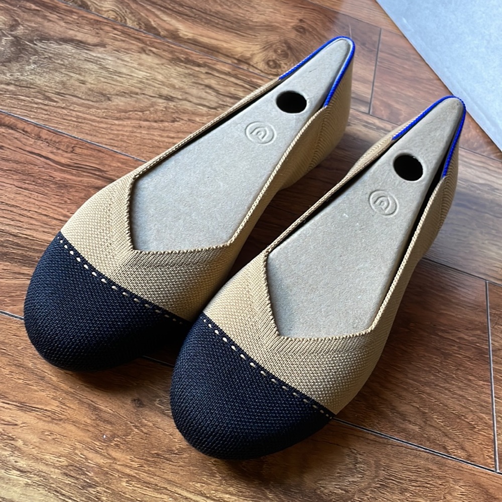 NIB Rothy’s Camel Captoe 11
